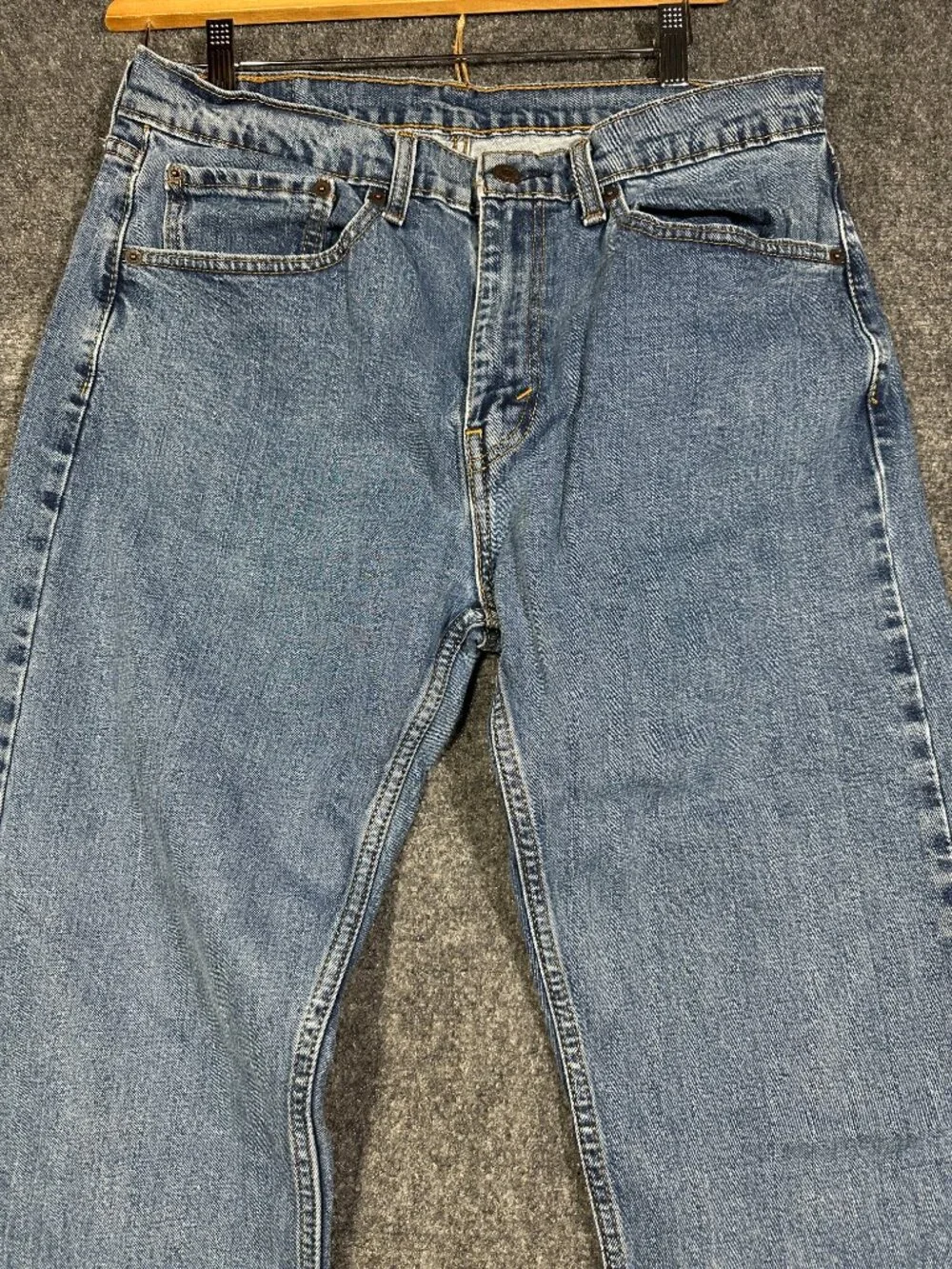 Levis 505 Jeans Mens 34 Medium Wash Cotton Stretch Pockets Straight Leg